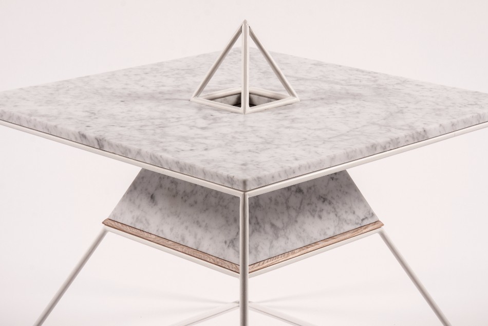 SPUTNIK-5 A Coffee Table Honoring A Satellite | www.bocadolobo.com #coffeeandsidetables #coffeetable #sidetable #livingroom #sittingroom #roomdesign #creativedesign #interiordesign #interiordesign